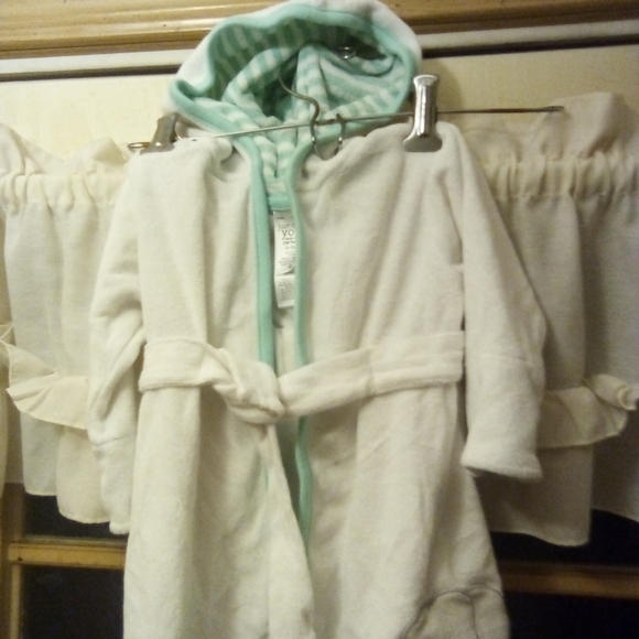 Mom/Baby safari wear!! Women's pants & baby robe both elephant & zebra cover-up - Picture 2 of 9